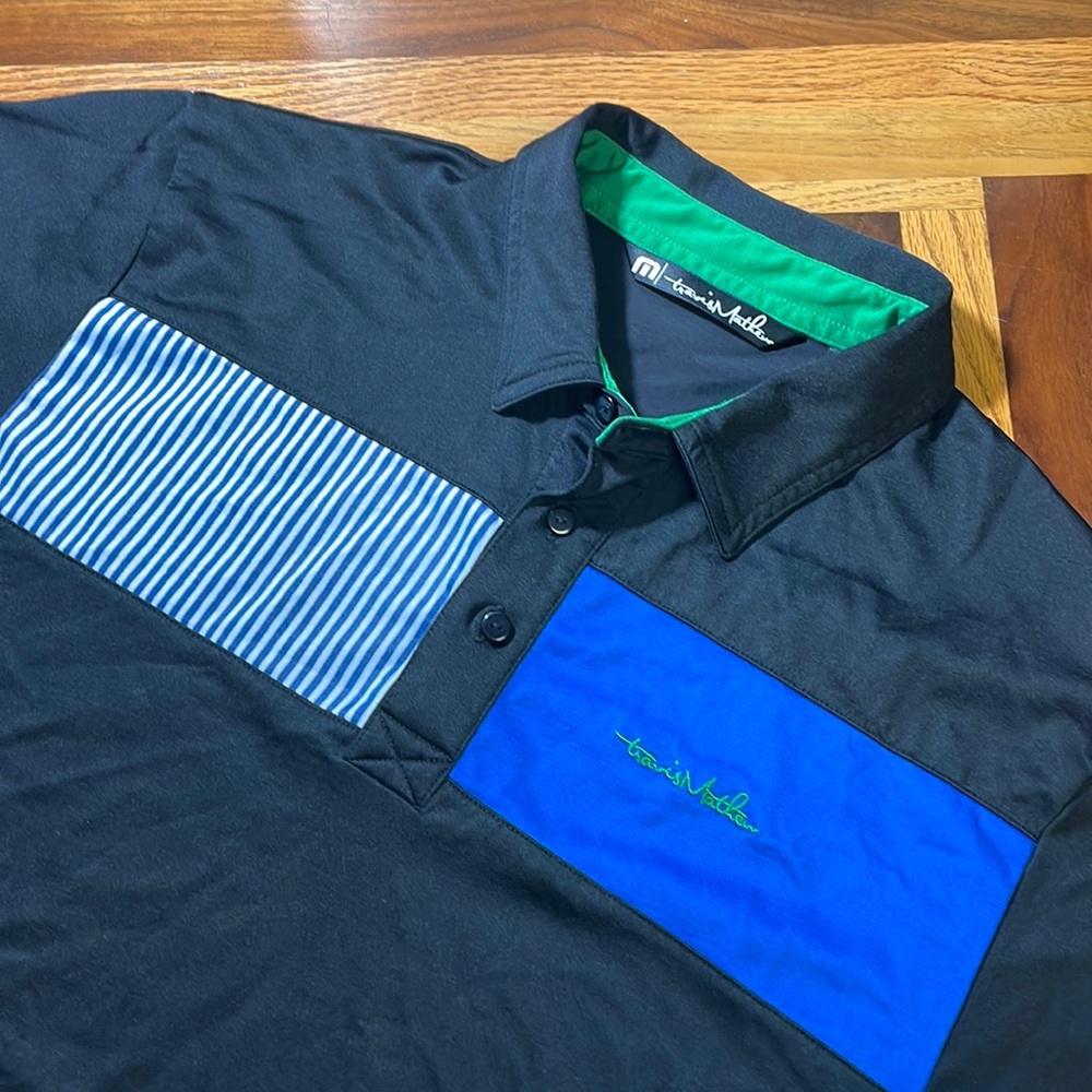 Travis Mathew mens L Large black color black soft cotton golf polo shirt EUC